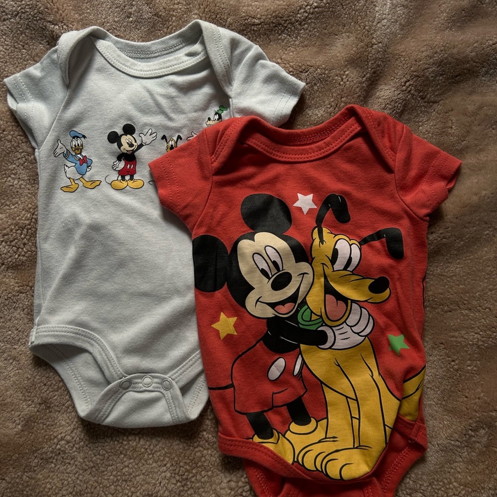 Disney Mickey and Friends Bodysuit Set - Red and Light Gray